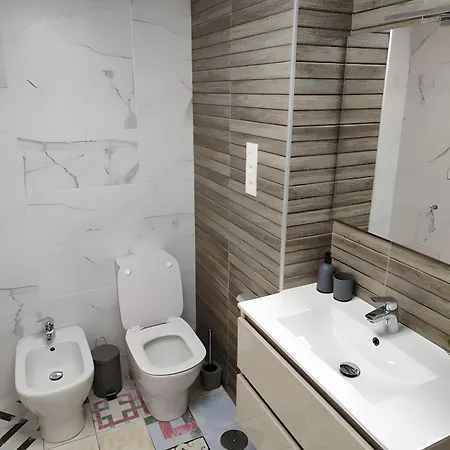 Apartamento Mit Pool 50m *