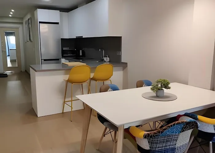 Mit Pool 50m Appartement *