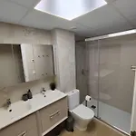 Mit Pool 50m דירה *