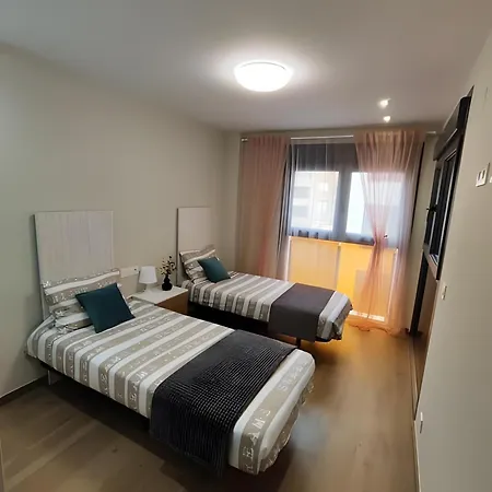 Apartment Mit Pool 50m *