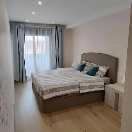 Apartment Mit Pool 50m Torrevieja